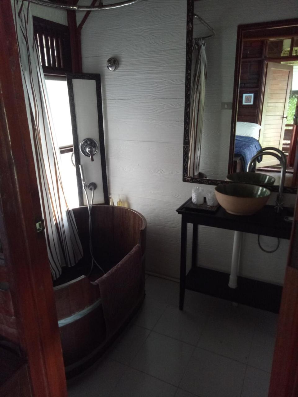 Le Passe-Temps Hotel Tha Lane Bay Екстериор снимка